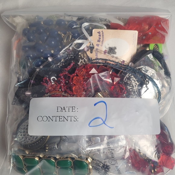 Mystery Mixed Jewelry Lot Bag Wearable Jewelry 3.75+ Pounds - Picture 10 of 11